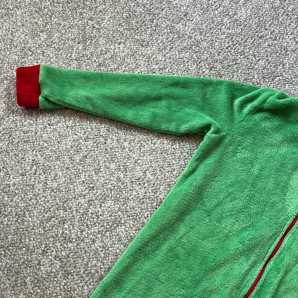 Women’s Large PJ Essentials Zippered Green Onesie With Hood Outlined In Red - Picture 5 of 8